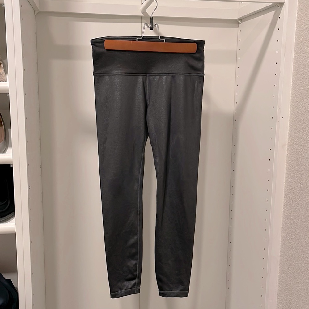 Athleta shimmery charcoal leggings Small